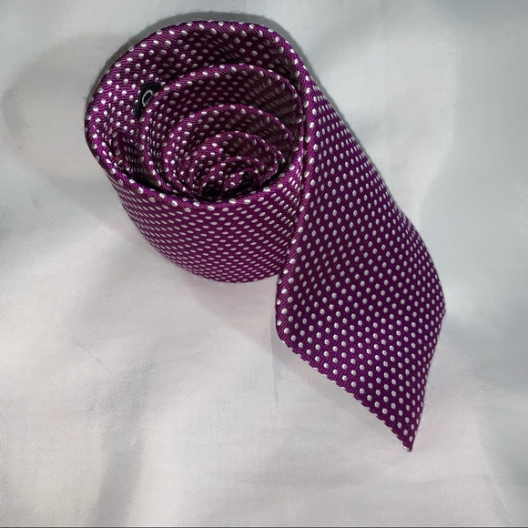 👋🏾SOLD👋🏾TOM FORD purple SILK TWILL necktie with white SWISS DOT embroidery - Picture 7 of 8